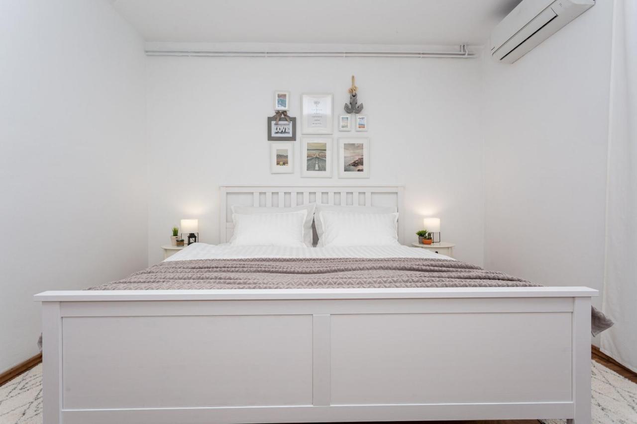 Apartment Magnolia Šilo Eksteriør billede